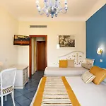 Zi' Teresa 4*