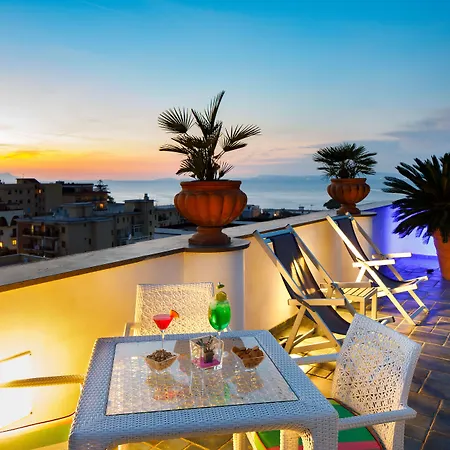Zi' Teresa Hotel 4*