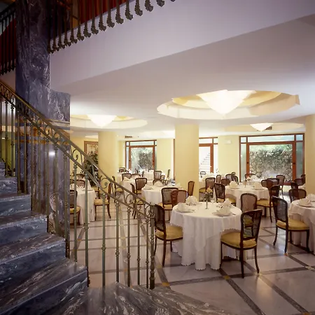 Hotel Zi' Teresa 4*