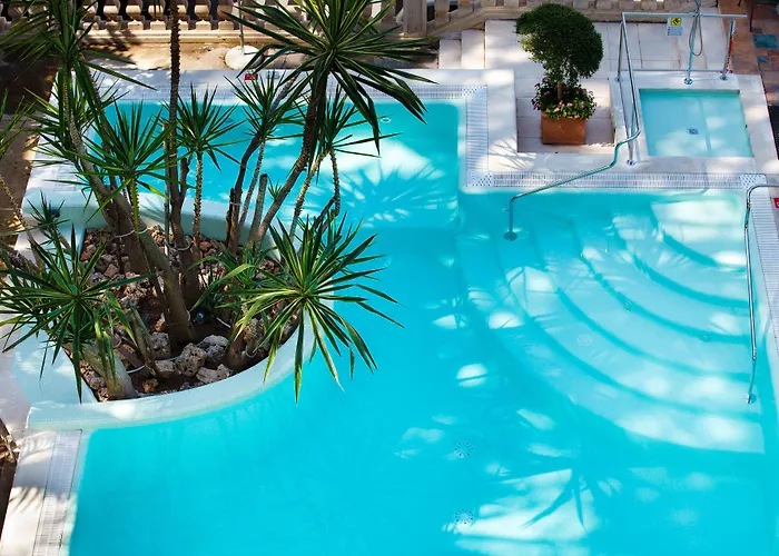 ホテル ズィ テレサ 4*