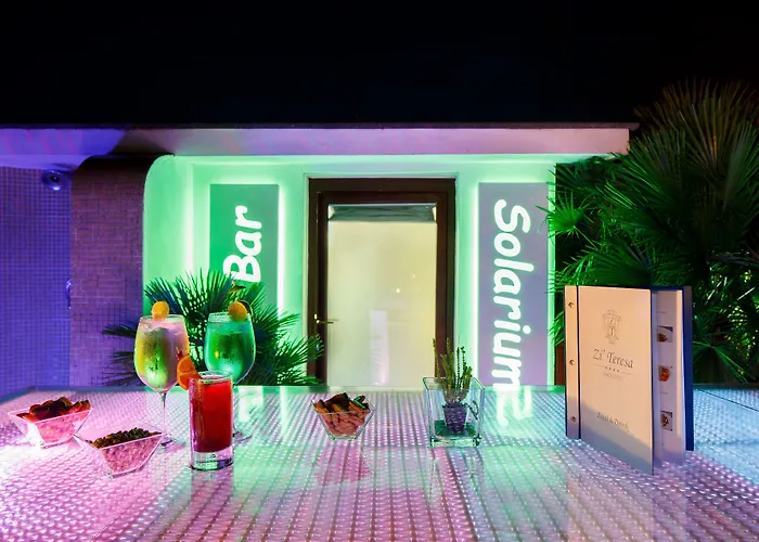 ホテル ズィ テレサ 4*