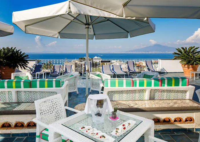 ホテル ズィ テレサ ソレント