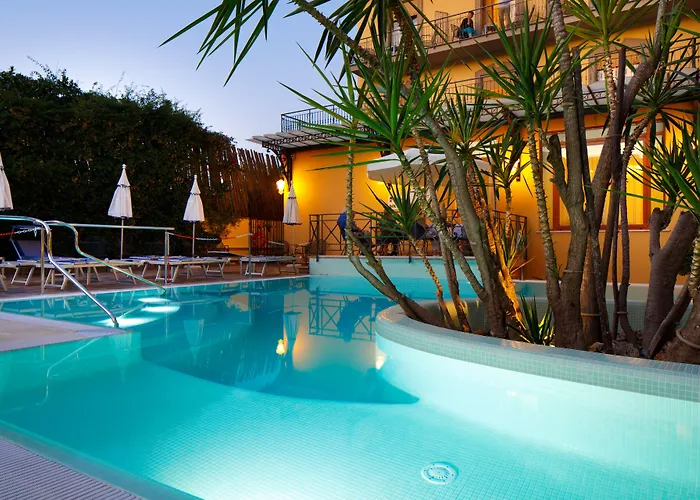 ホテル ズィ テレサ ソレント