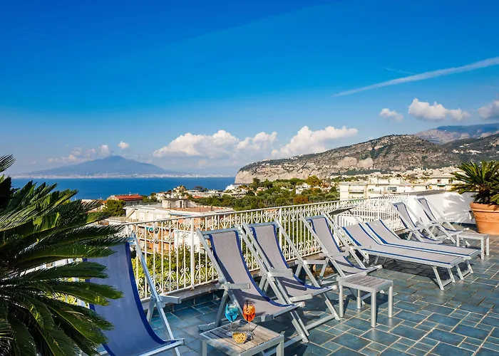 ズィ テレサ ホテル 4*