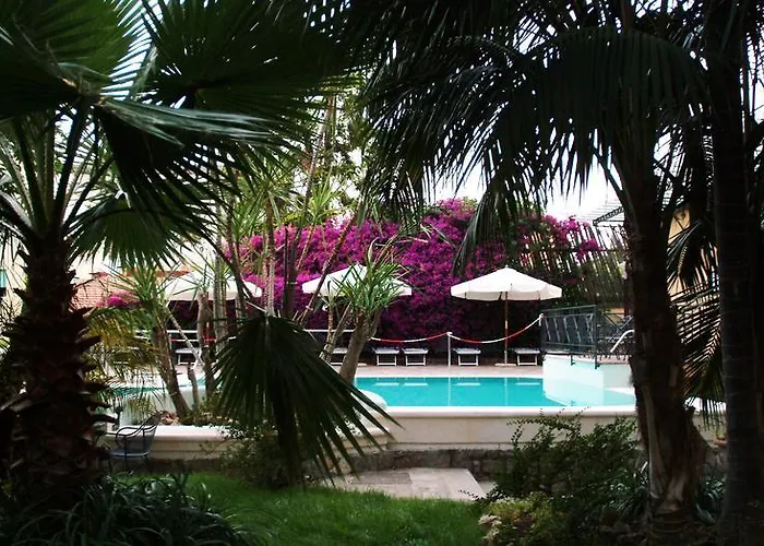 ホテル ズィ テレサ ソレント