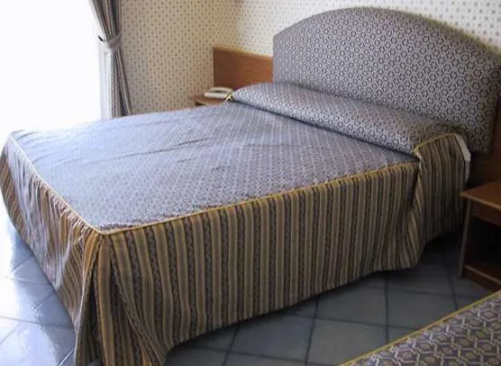 ズィ テレサ ソレント