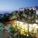 Отель Zi' Teresa 4*