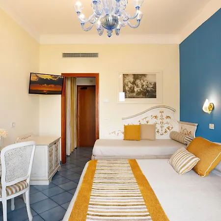 Zi' Teresa 4*